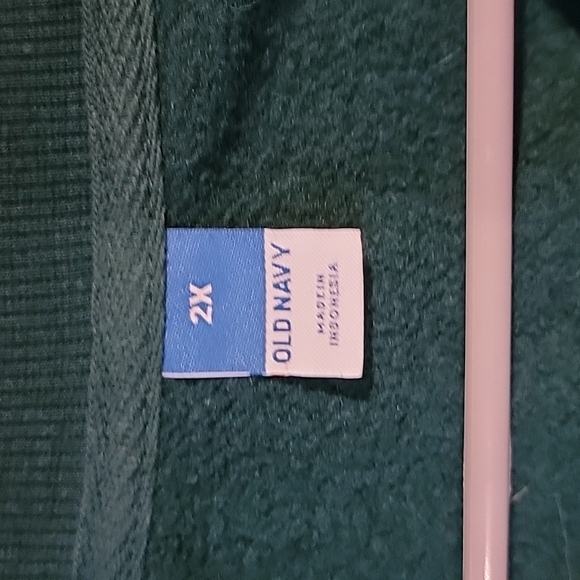 NWOT Old Navy High Hopes Crew - Picture 3 of 4